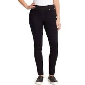 Avery Jeans By Gloria Vanderbilt 